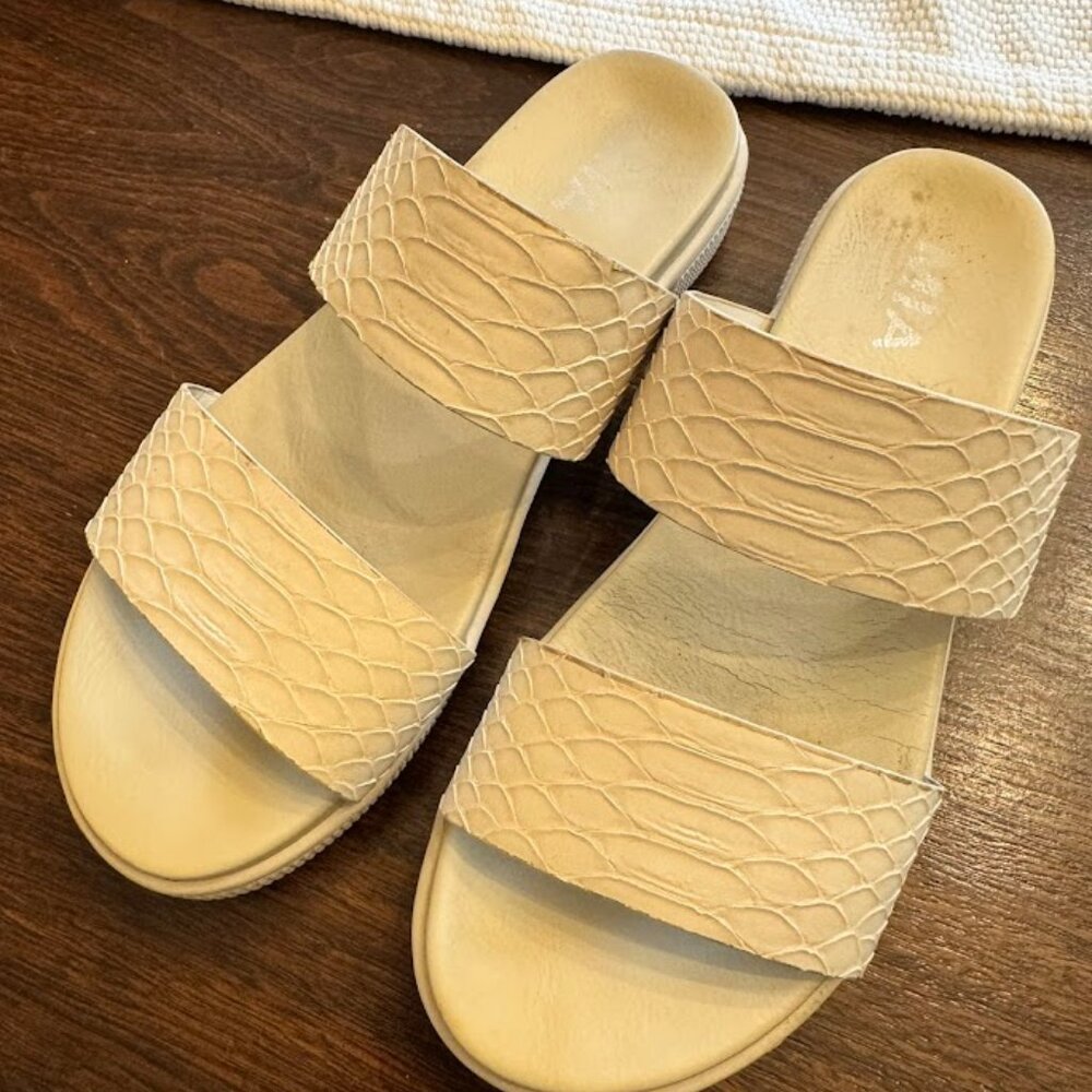 MIA Lexi Platform Slide Summer Exotic Sandals Womens Sz 6.5 Snake Print Ivory